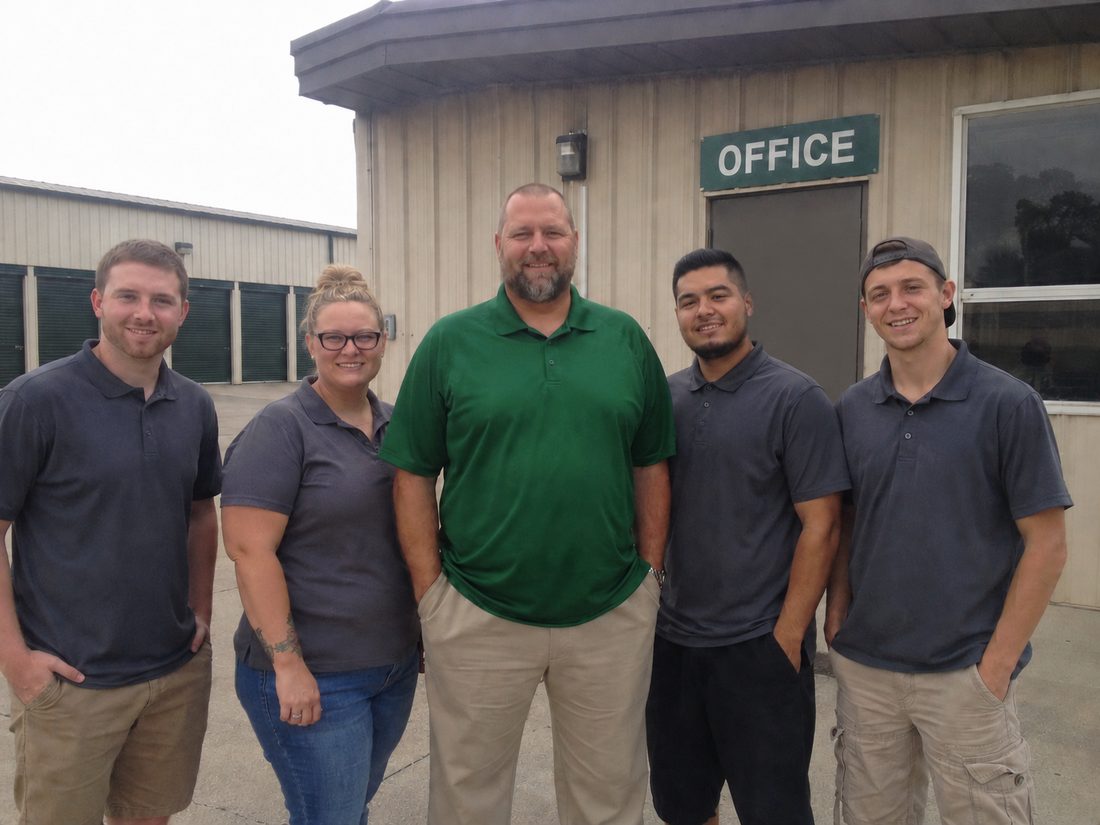 Pest control professionals in Nashville, TN